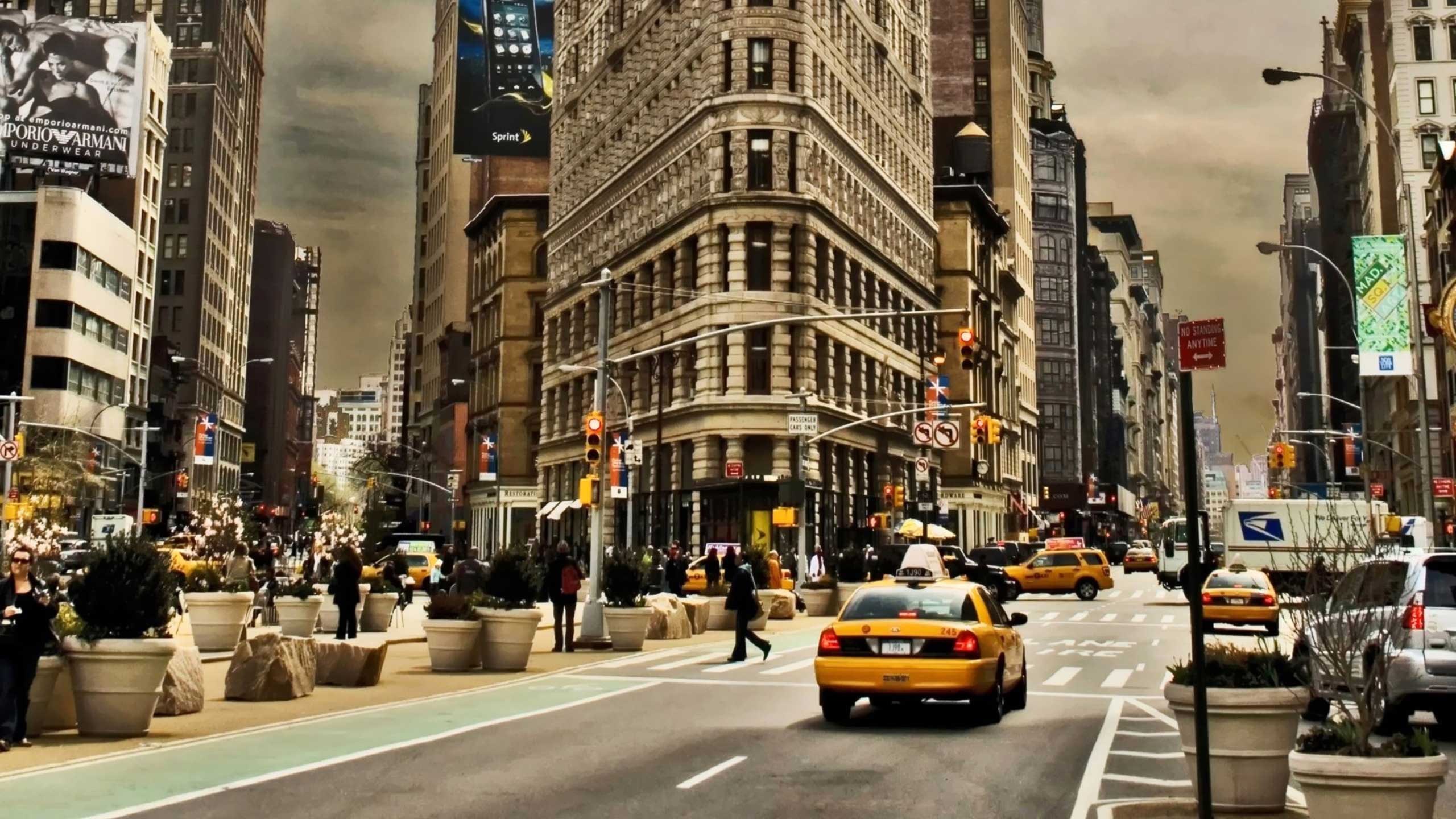 afternoon-on-manhattan-city-imac-wallpaper-save-for-web